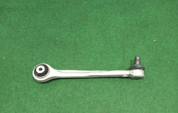 Audi RS Q8 Front upper control arm/wishbone 4H0407505G