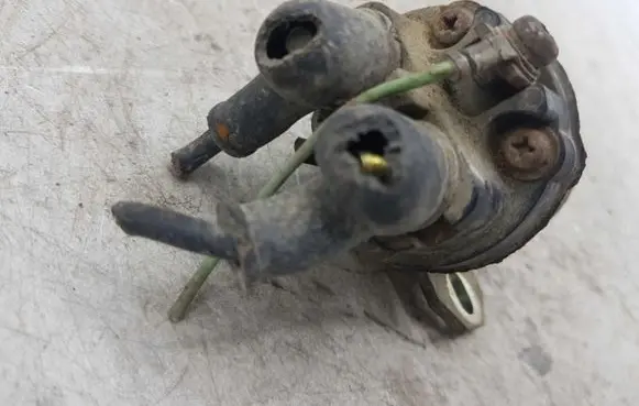 Mitsubishi Pajero Other devices 0688R