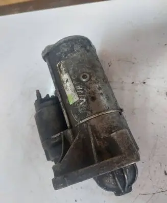 Opel Vivaro Starter motor 116260