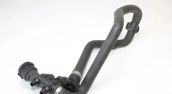 BMW 5 GT F07 Engine coolant pipe/hose 8513834