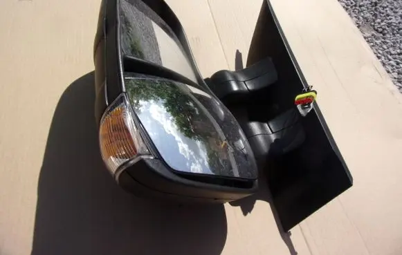 Iveco Daily 6th gen Front door electric wing mirror