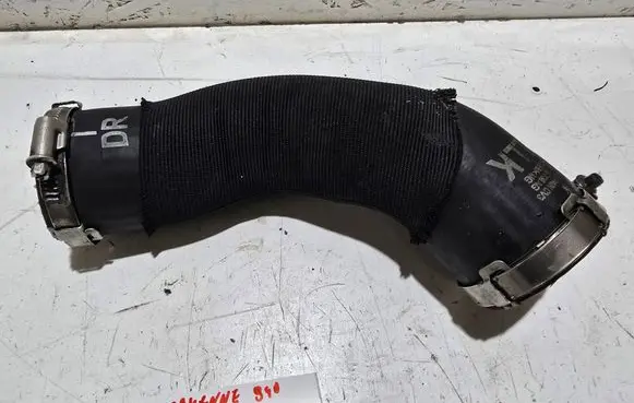 Intercooler hose/pipe