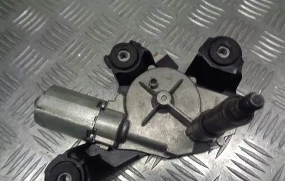 Renault Megane III Wiper motor