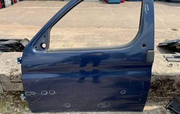 Citroen Berlingo Front door