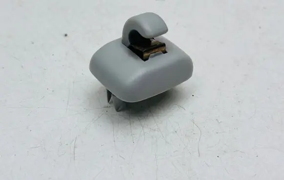 Audi A5 Sportback 8TA Sun visor clip/hook/bracket 8E0857563A