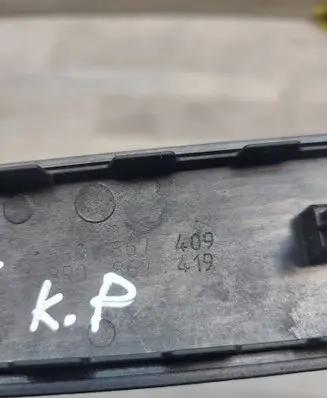 Audi Q5 SQ5 Front door trim bar 8R0867409