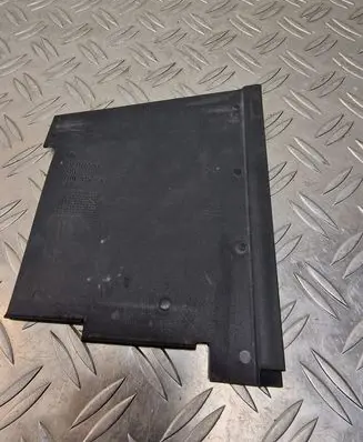 Volkswagen Transporter - Caravelle T5 Battery tray heat shield 7H0915435