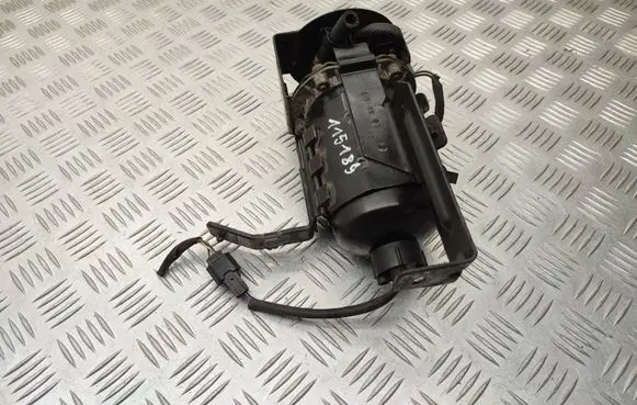 Mercedes-Benz Vito Viano W447 Fuel filter housing A4474701300