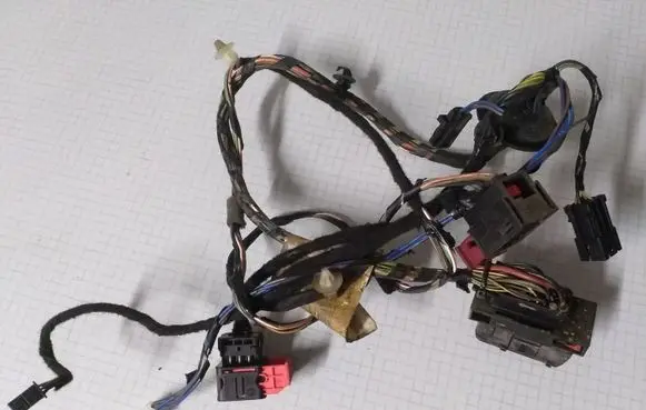 Opel Corsa D Front door wiring loom 13239686