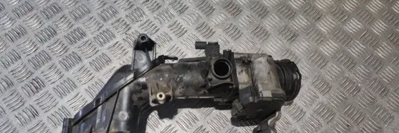Mercedes-Benz E W212 Throttle valve A6420900270
