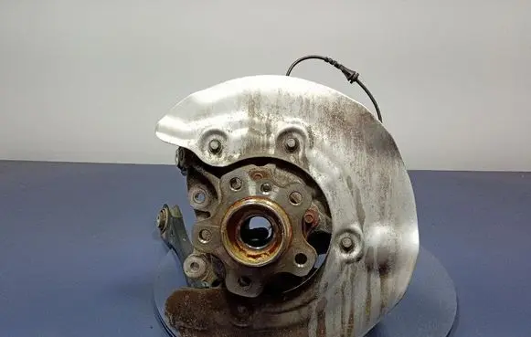 BMW X3 E83 Front wheel hub spindle knuckle 6886951