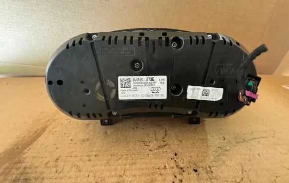 Audi e-tron Speedometer (instrument cluster) 8V0920 VDD02422 1655010852