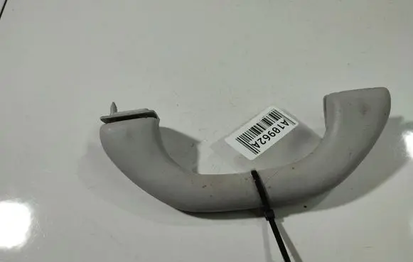 Skoda Octavia Mk2 (1Z) Front interior roof grab handle 