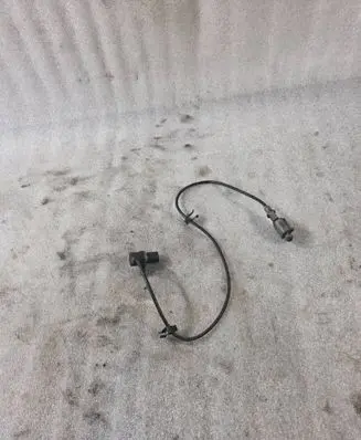 Audi A8 S8 D2 4D Crankshaft speed sensor 