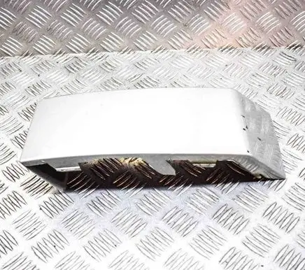 Volvo XC90 Rear/tail light trim molding 8620819