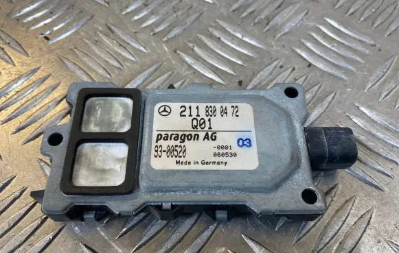 Mercedes-Benz S W221 Air quality sensor 2118300472 060530 9300520