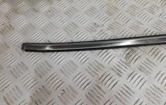 Nissan Pulsar Side skirt rear trim PULSA0