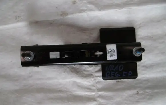 Ford Focus Seat belt adjustment rail AM51611C46AC