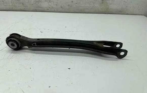 Mercedes-Benz CLS C218 AMG Rear upper control arm/wishbone A2043521205