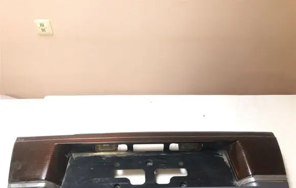 Mazda 626 Tailgate trim