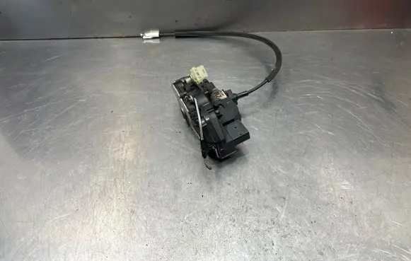 Front door lock