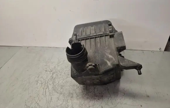 KIA Ceed Air filter box 281002H200