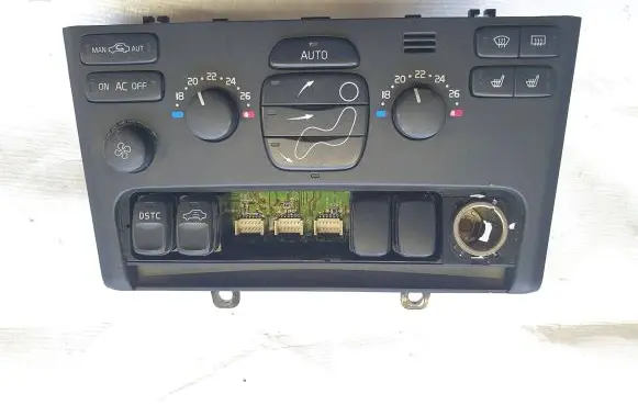 Volvo XC90 Climate control unit 30746025 05W51E03 M8502100066