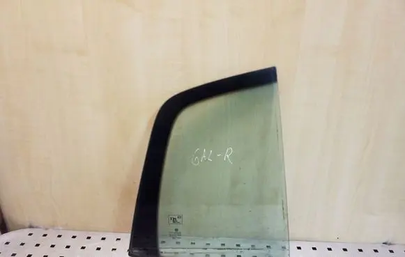Volkswagen Golf Plus Rear vent window glass 