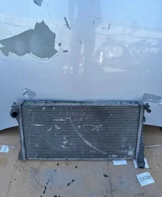 BMW 5 E39 Coolant radiator 2247345