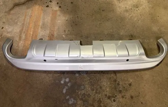Volvo XC70 Rear bumper trim bar molding 31353581