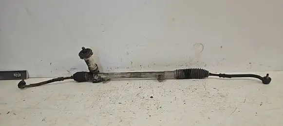 Hyundai i30 Steering rack 565002L201 M28121 TM281210233872