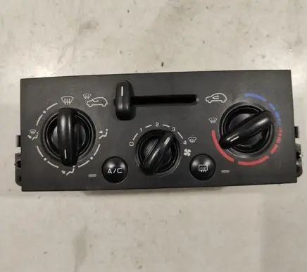 Peugeot 207 Climate control unit N102079B