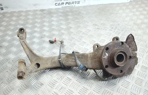 Audi A6 S6 C5 4B Front wheel hub spindle knuckle