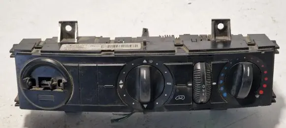 Mercedes-Benz Sprinter W901 W902 W903 W904 Climate control unit A9068300485Kz 5HB00901102