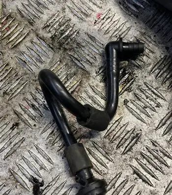 Audi A6 S6 C6 4F Vacuum line/pipe/hose 4F0611931BR