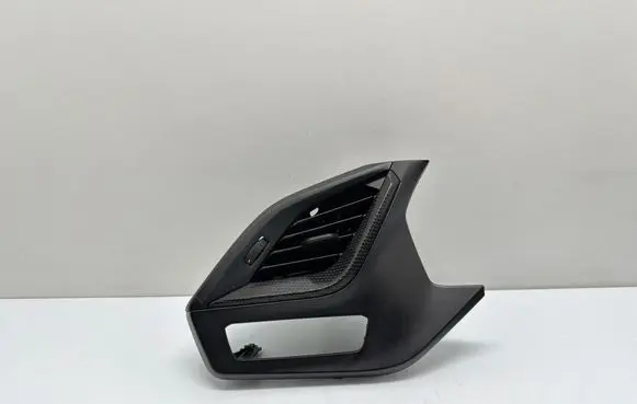 BMW 1 F40 Dashboard side air vent grill/cover trim 6823306
