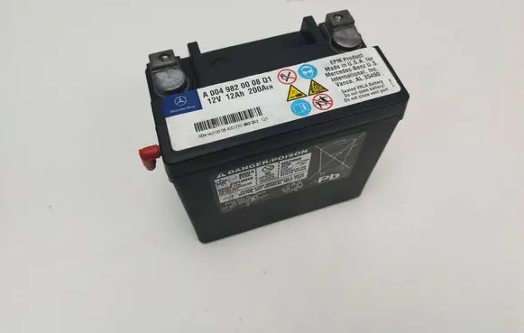Mercedes-Benz ML AMG W166 Car battery A0049820008