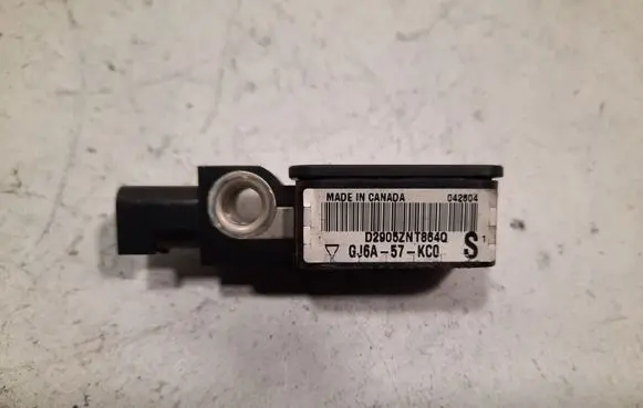 Mazda 6 Airbag deployment crash/impact sensor D2905ZNT864Q GJ6A57KC0