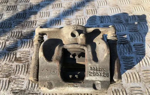 Mercedes-Benz CLA C117 X117 W117 Front brake caliper