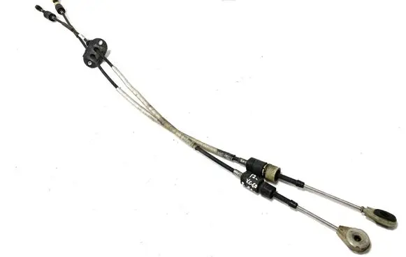 Volvo XC60 Gear shift cable linkage 31325365