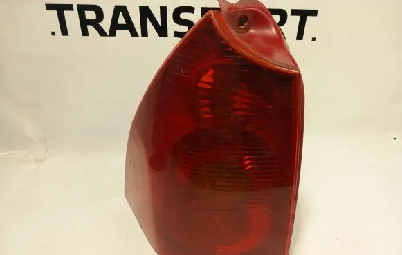 Peugeot 206 Rear/tail lights 6350q6 89029217 11052010