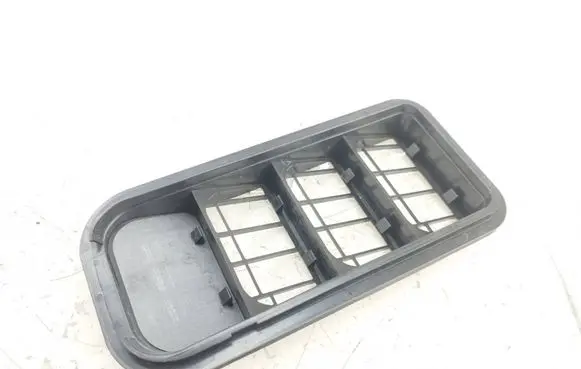 Volkswagen ID.3 Quarter panel pressure vent 7N0819465E 7N0819465D