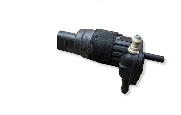 Audi A4 S4 B8 8K Windscreen/windshield washer pump 8K9955647