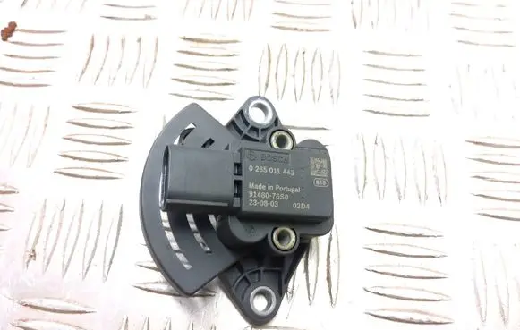 Suzuki SX4 S-Cross Brake pedal sensor switch 9148076s0