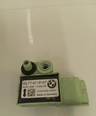 BMW X3 E83 Airbag deployment crash/impact sensor 9118167 11585229