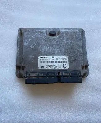 Opel Sintra Engine control unit/module 90569337 0281001637 28SA3540