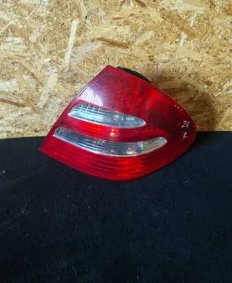 Mercedes-Benz E W211 Rear/tail lights A2118200664