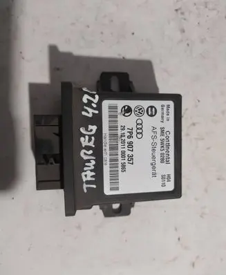 Volkswagen Touareg II Light module LCM 7P6907357