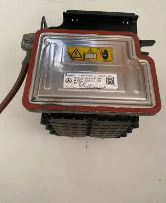 Mercedes-Benz C W205 Air conditioning/heating control unit A0008357300