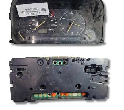 Volkswagen Golf III Speedometer (instrument cluster) 1H6919033